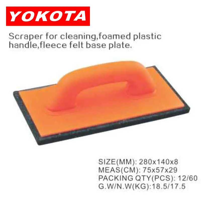 Scraper for cleaning foamed plastic handle fleece felt base plate