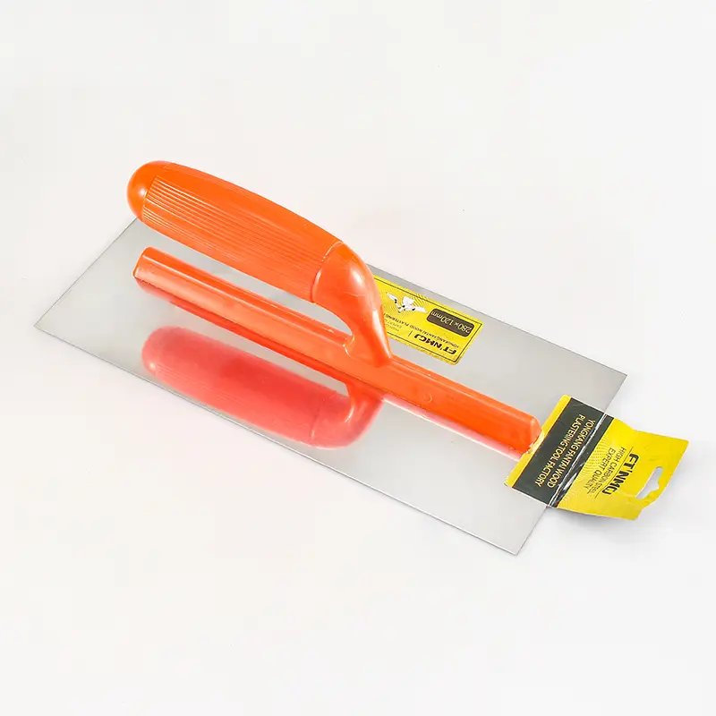 Lightweight one-piece plastic handle trowel